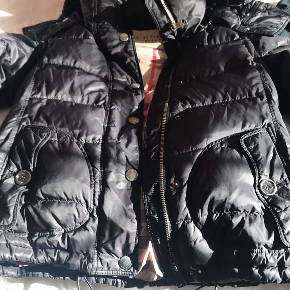 Burberry Women’s Lightweight Jacket! - image 4